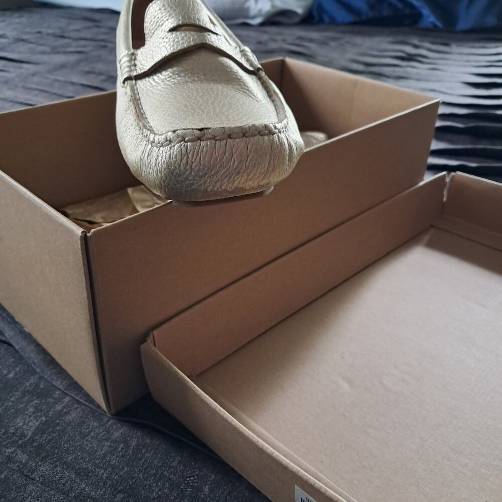 Cole Haan gold leather loafer - Picture 2 of 4